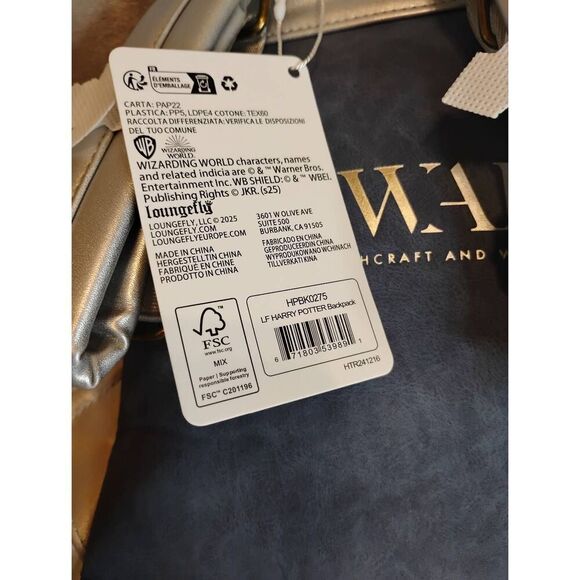 Hogwarts Castle Mini Backpack - Picture 3 of 6